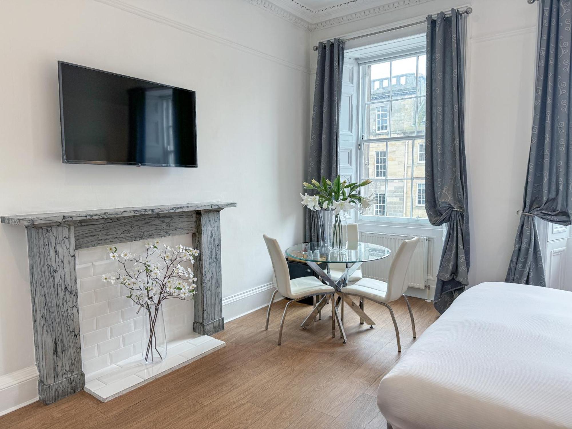 Hanover 71 Suites Единбург Екстер'єр фото